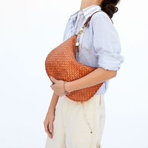 Clare V Moyen Messenger - Natural Woven Checker